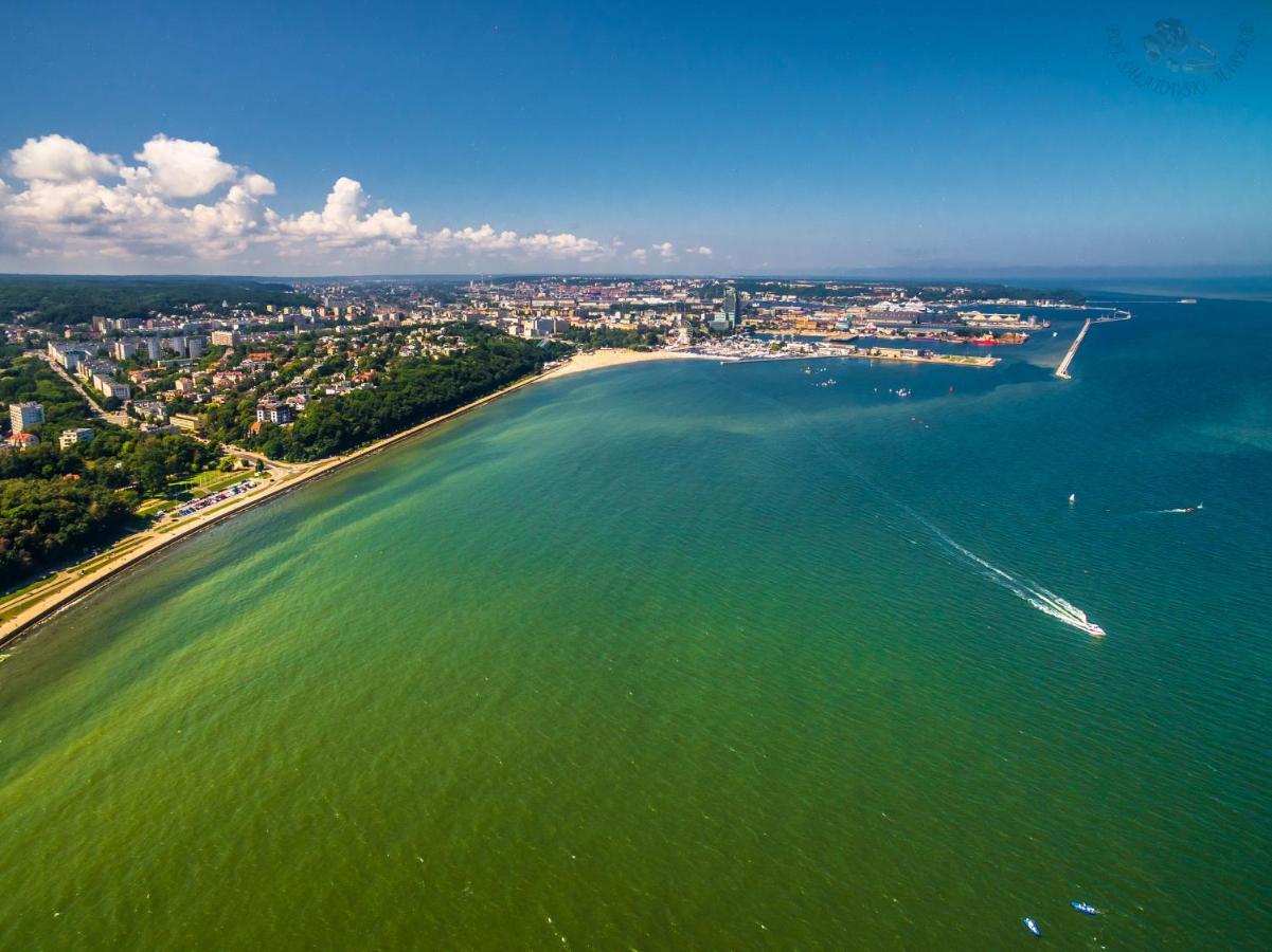 Gdynia99 Apartment ภายนอก รูปภาพ